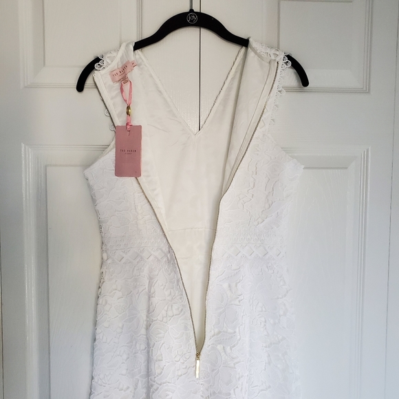 NEW Ted Baker London Questy Sleeveless Lace Dress - Picture 9 of 16